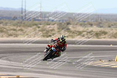 media/Jan-15-2026-Racers Edge (Thu) [[dfebeb70ab]]/3-B Group/Session 2 (Turn 11)/